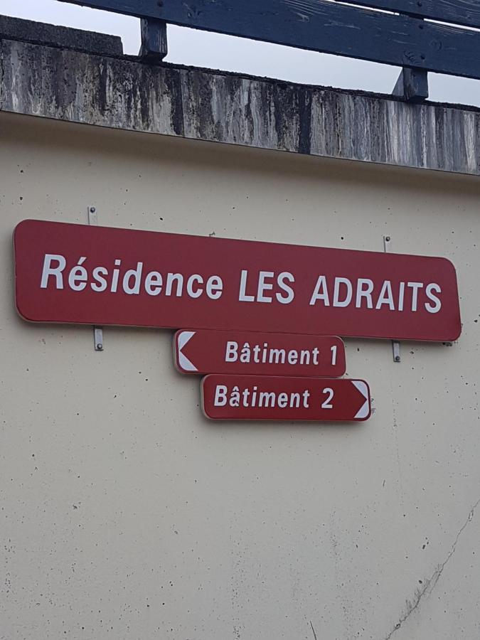 Studio Renove, Calme Avec Terrasse S-O, Prestations De Qualite - Residence Les Adraits Les Rousses Exterior foto